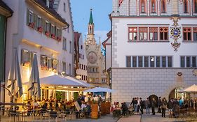 Hotel Restaurant Gruener Baum Und Altes Tor